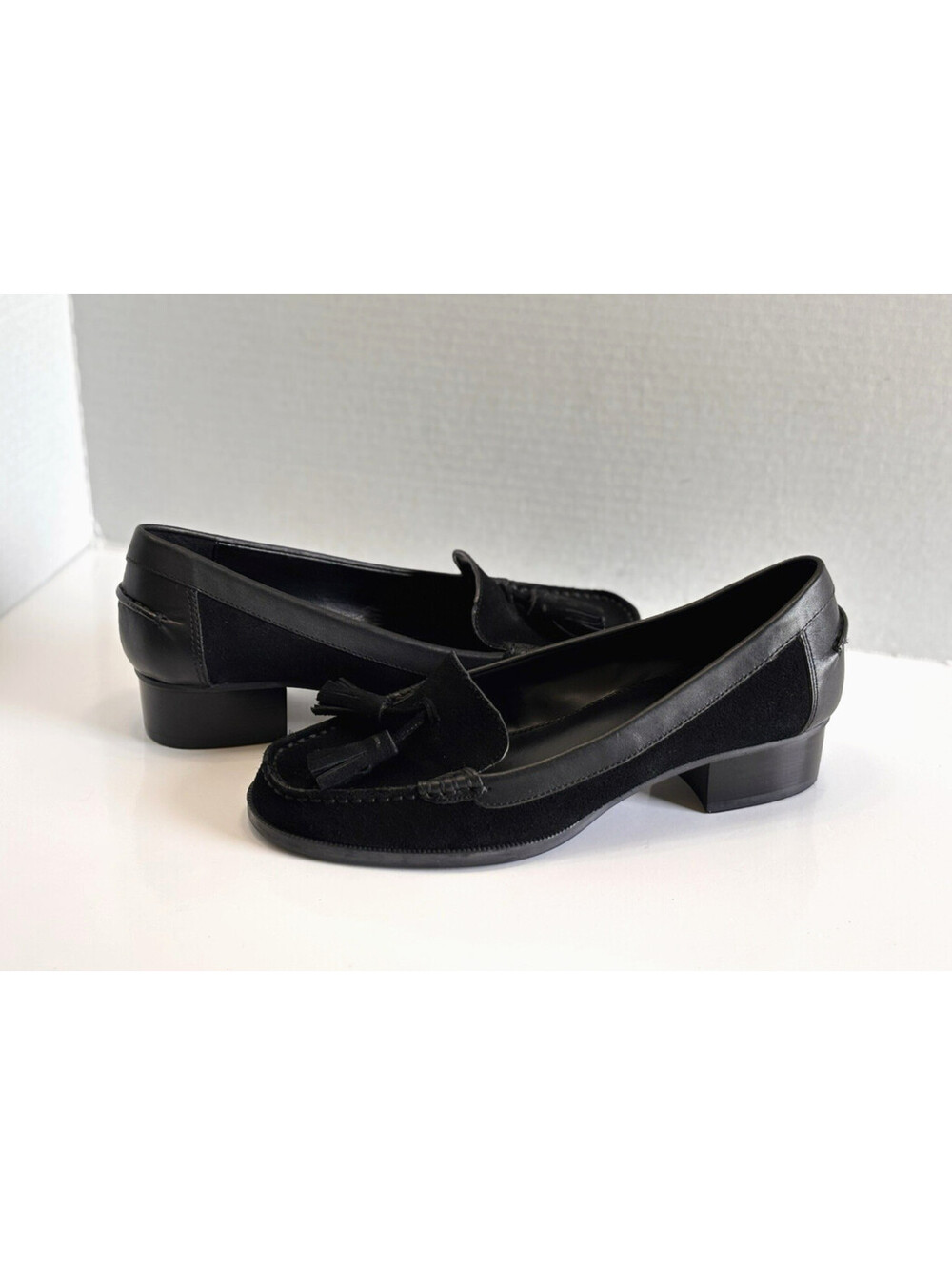 Lauren Ralph Pomona Penny Loafers Women's Sz 7B Black Suede Tassel Classic Shoes